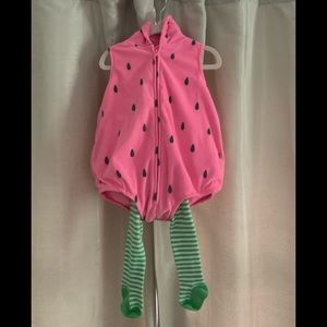 Stawberry Halloween Costume (Baby 18 months)
